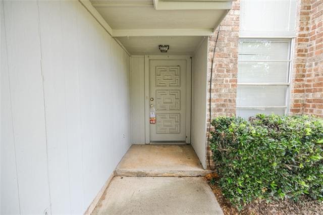 Building Photo - 507 N Walnut Creek Dr
