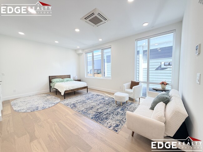 Foto del edificio - 157 Murdock St