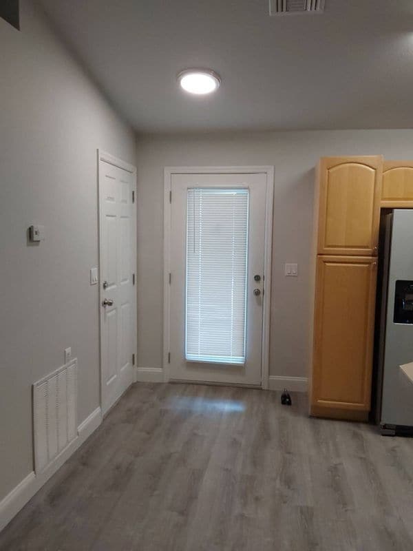 Foto del edificio - 9 Pony Express Dr