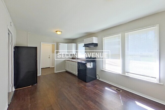 Foto del edificio - 720 72nd S ST