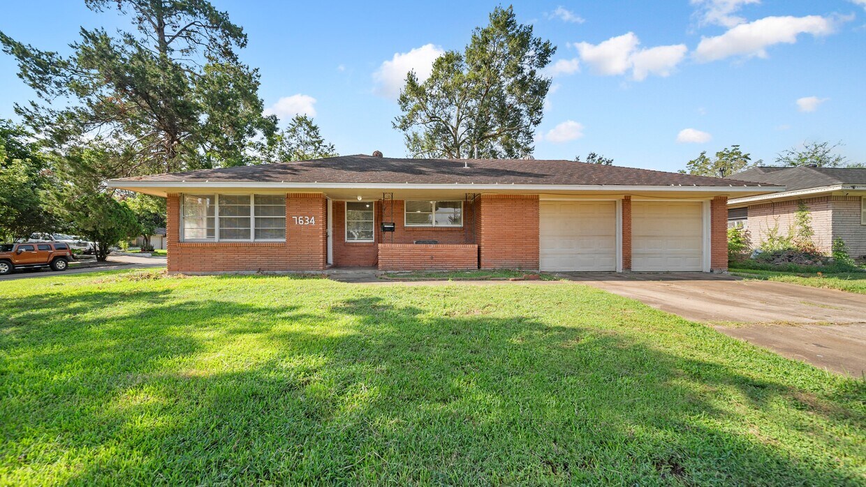 Primary Photo - 7634 Wilmerdean St