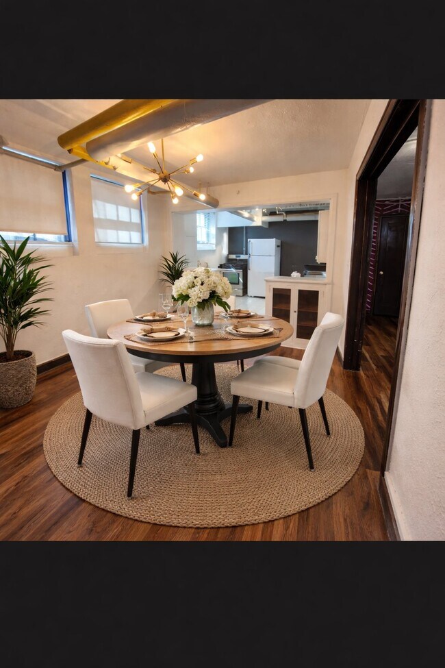 Foto del edificio - 963 Logan St