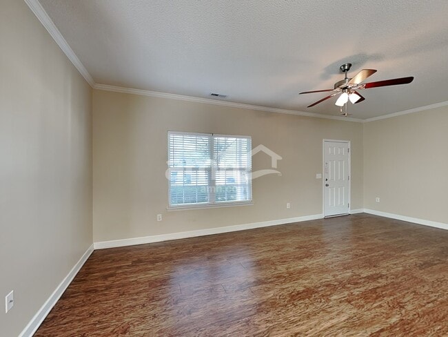 Building Photo - 5935 Eastridge Ct