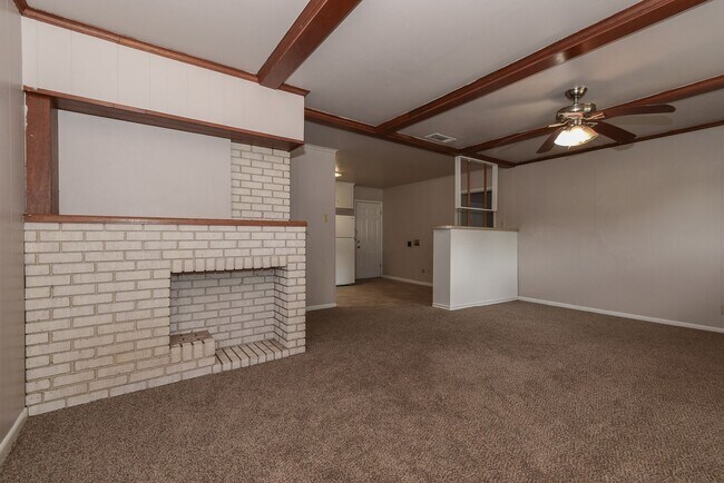 Foto del edificio - 2517 Broadview- House