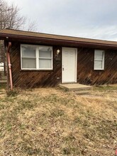 Building Photo - 664 E Missouri St