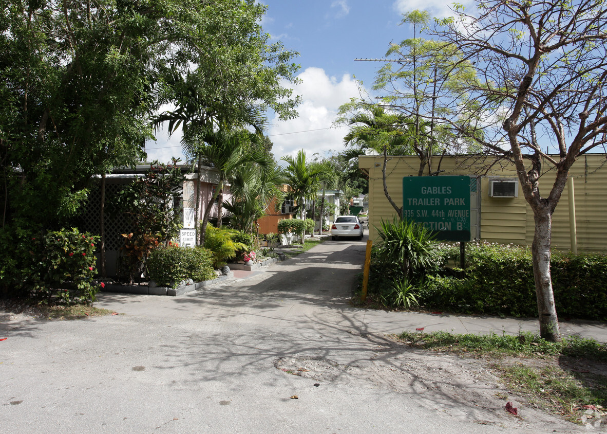 Foto del edificio - Gables Trailer Park