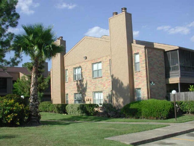 Foto del edificio - 764 Memorial Mews St