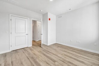 Interior Photo - Kinsley