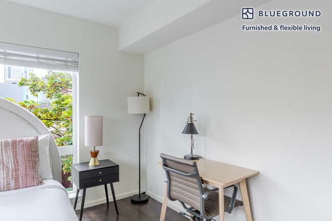 Building Photo - 5001 Brooklyn Ave NE