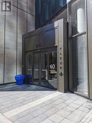 Building Photo - 60 Shuter St