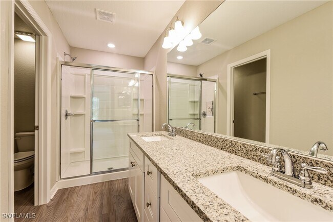 Foto del edificio - 1024 NE 36th St