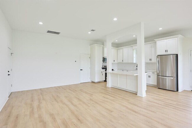 Foto del edificio - 1365 Hatterman Ln