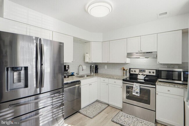 Foto del edificio - 1013 Copperfield Ct