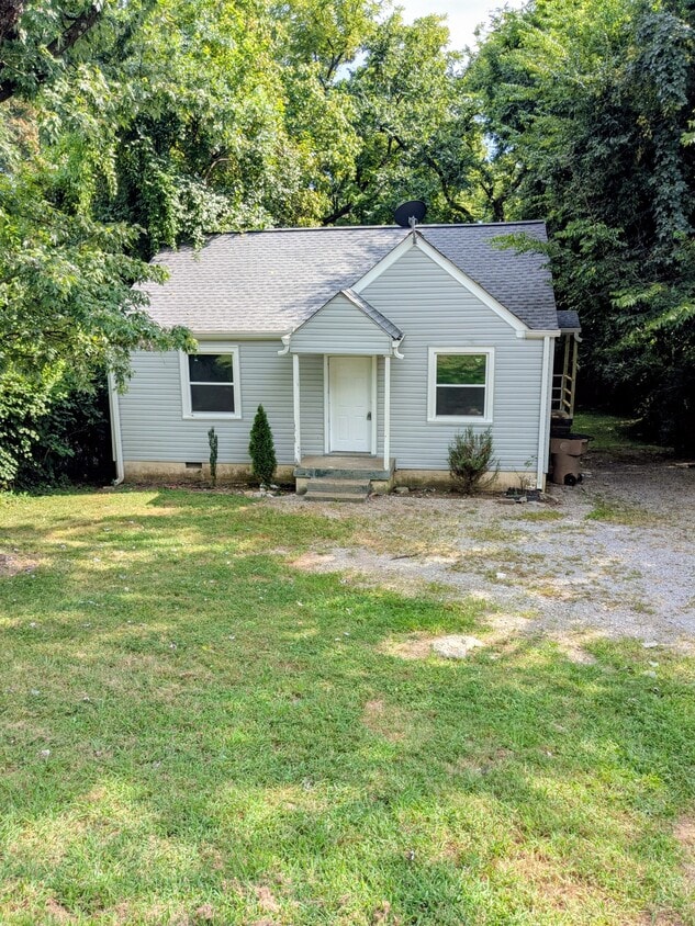 Photo - 77 Lutie St (Nashville, TN)