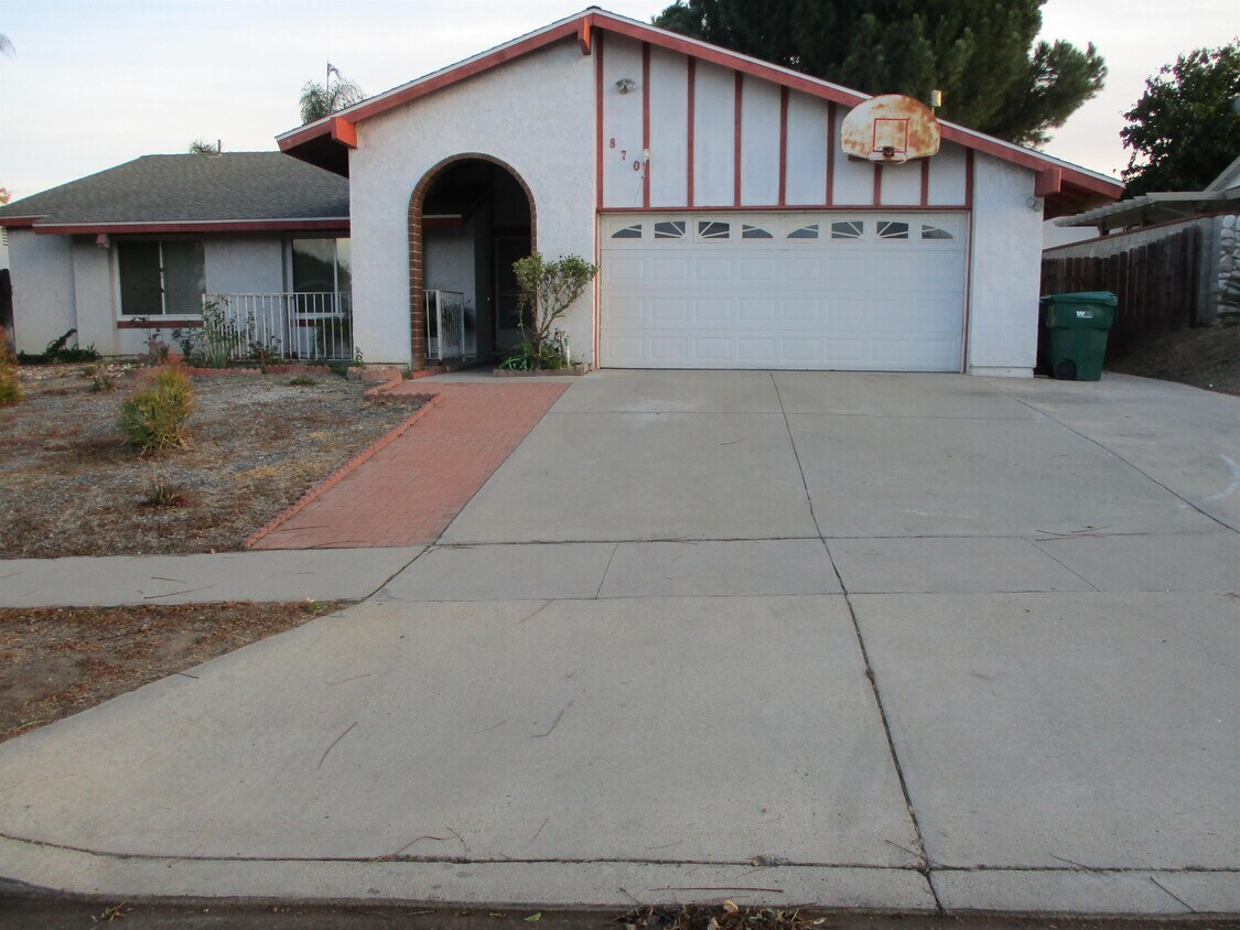 870 Sequoia St, Corona, CA 92879 House Rental in Corona, CA