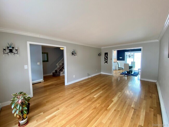 Foto del edificio - 404 Mountain Laurel Dr