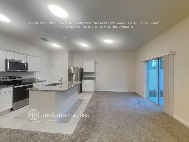 Building Photo - 1065 Cades Cv Wy
