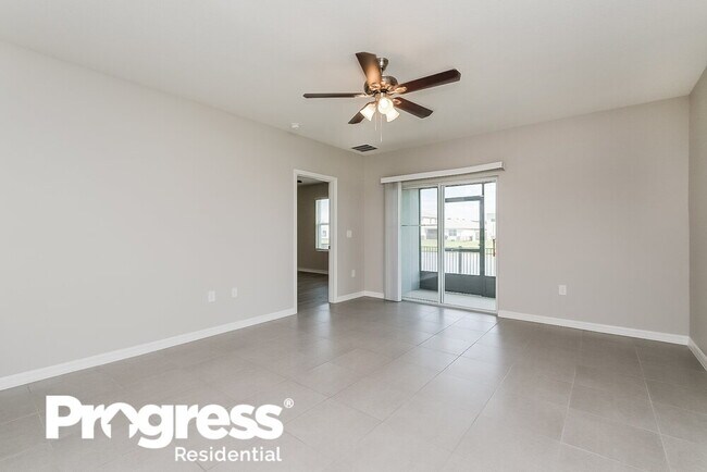 Foto del edificio - 3086 Suncoast Blend Dr