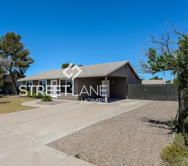 Building Photo - NOW OFFERING FIRST FULL MONTHS RENT FREE!