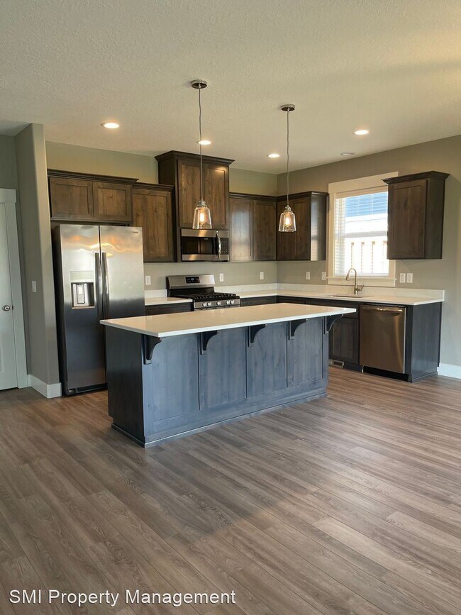 Foto del edificio - 3 br, 2 bath House - 801 Covey Run Street