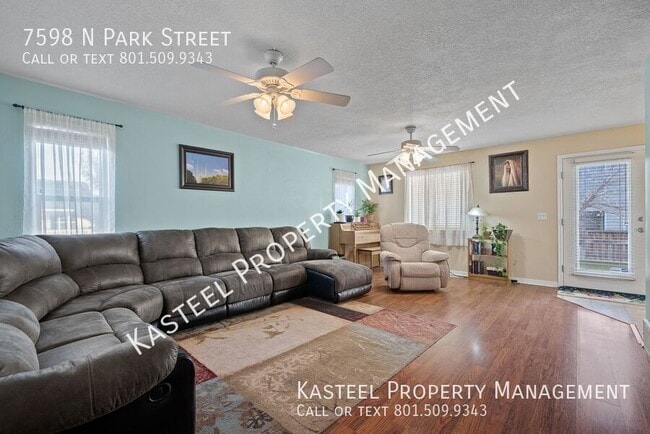 Foto del edificio - 7598 N Park St