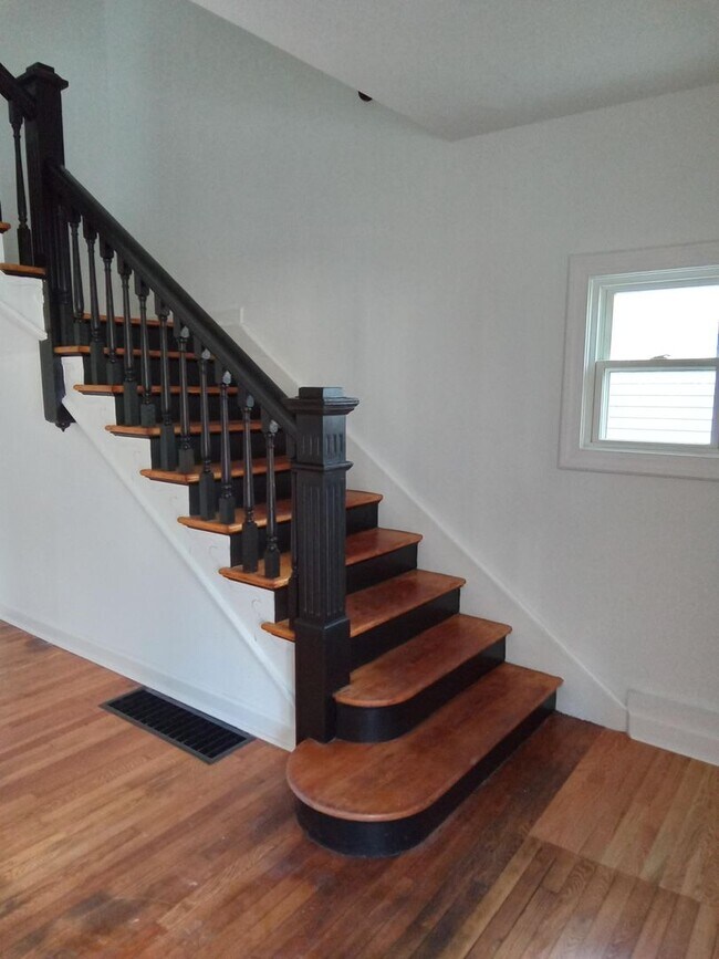Building Photo - 2923 Langhorne Rd