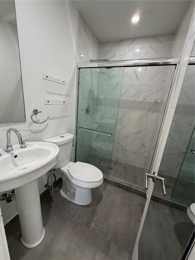 Building Photo - 3051 SW 27th Ln