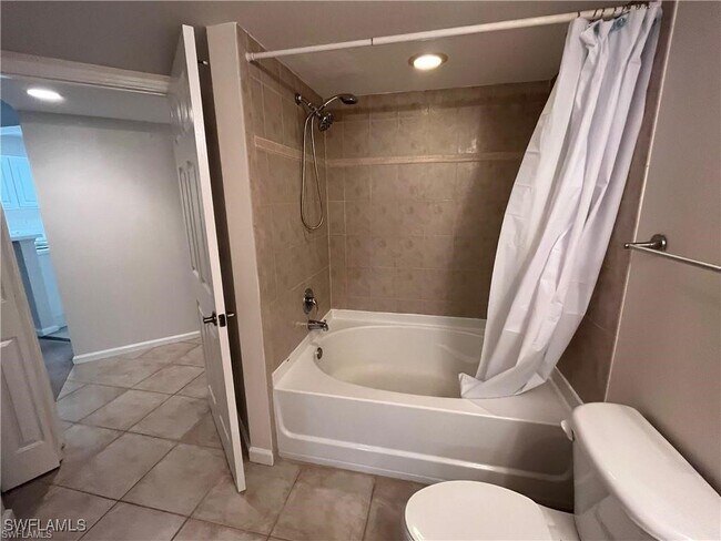 Building Photo - 4149 Residence Drive