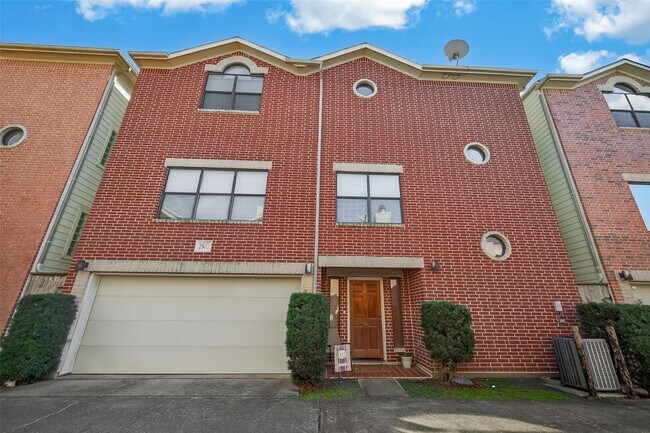 Foto del edificio - 2502 Brinkman St