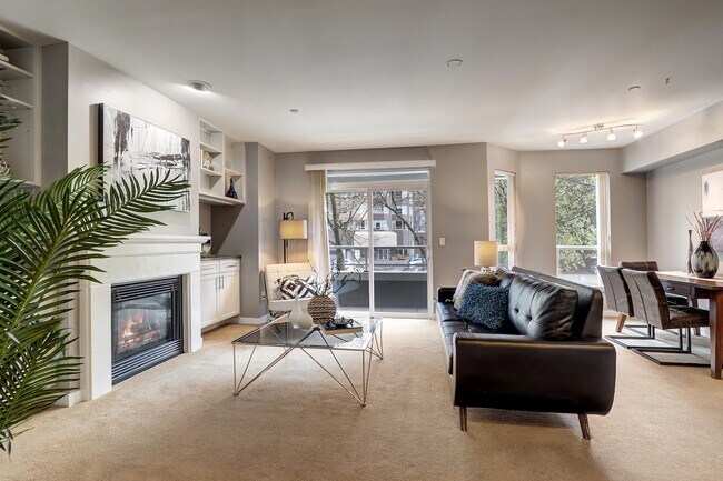 Foto del edificio - 925 110th Ave NE