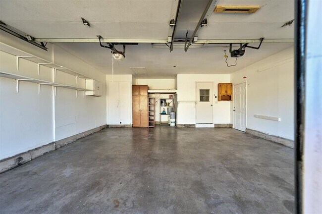 Building Photo - 1508 Carlton Way