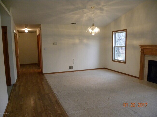 Foto del edificio - 2309 Mt Hood Ln