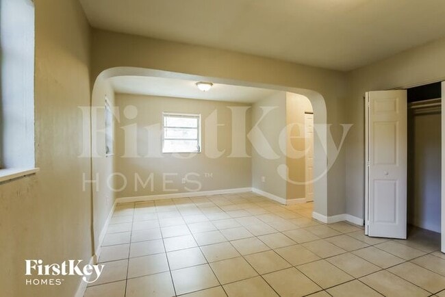 Foto del edificio - 3010 NW 172nd Terrace