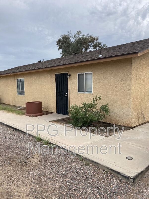 Primary Photo - 5006 S 35th Ave
