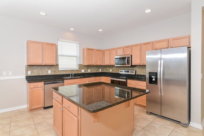 Foto del edificio - 3197 Spicer Ave