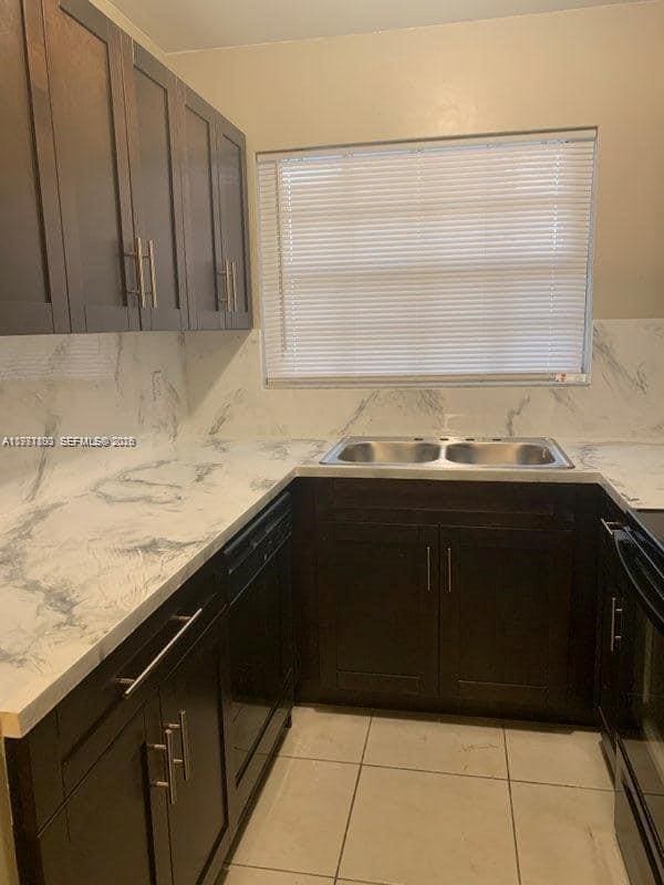 Foto del edificio - 1139 SE 13th Ave