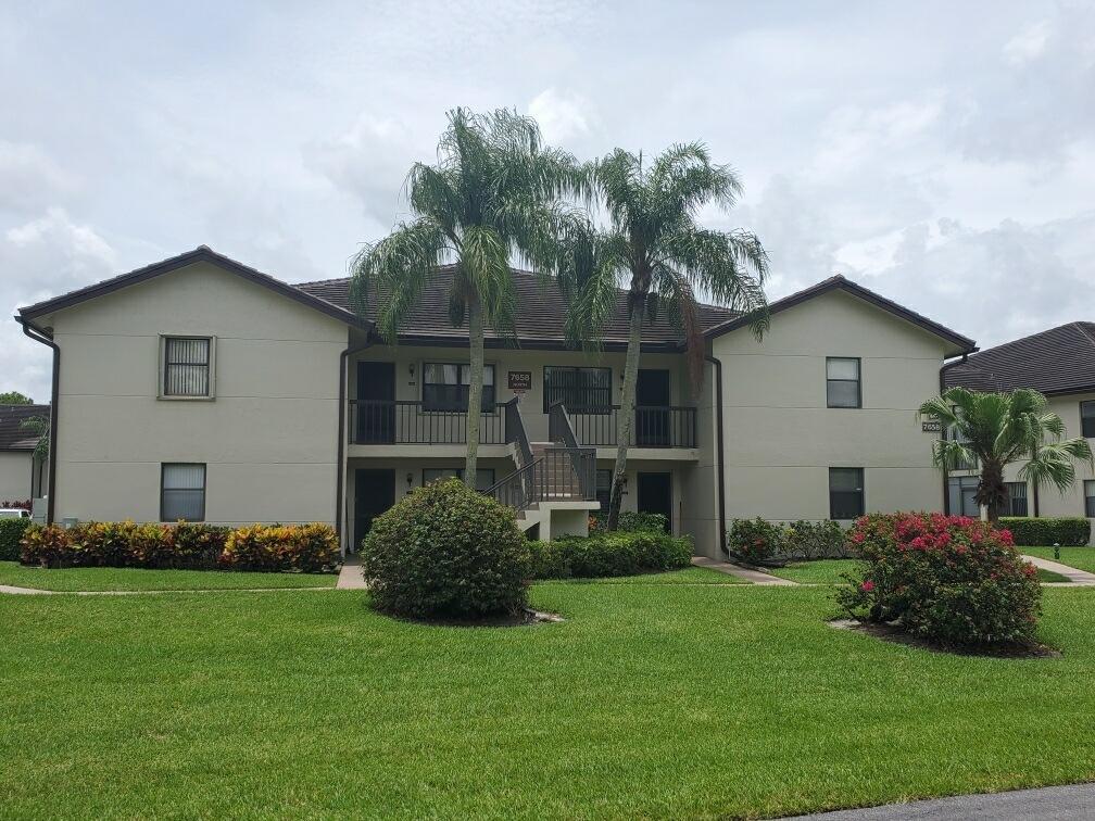 Primary Photo - 7658 Tahiti Ln
