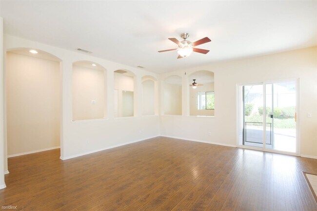 Foto del edificio - 2 br, 2 bath House - 28112 Whisperwood Drive
