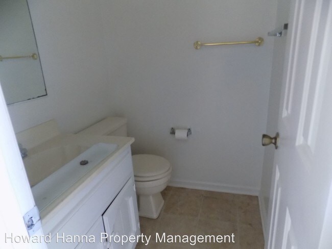 Building Photo - 3 br, 1.5 bath House - 50 King George Quay