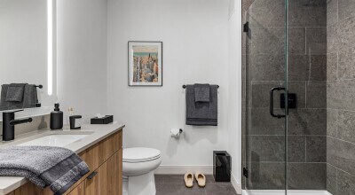 Foto del edificio - 226 E Grand Ave