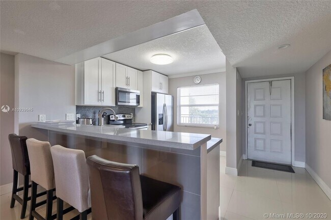 Foto del edificio - 4091 Cypress Reach Ct