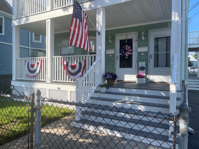 Photo - 33-33 Graves Ave Apartment