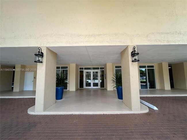 Foto del edificio - 117 NW 42nd Ave