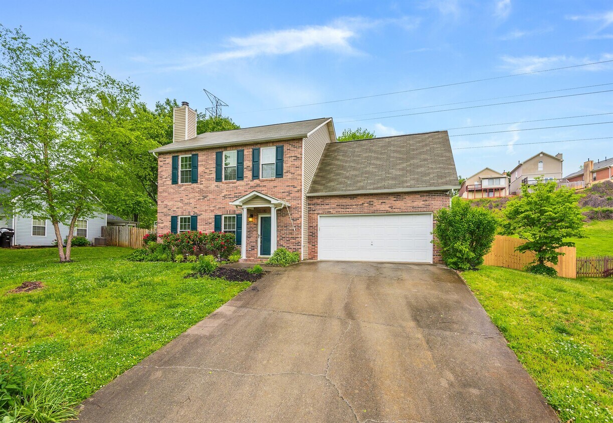 8815 Brucewood Ln, Knoxville, TN 37923 House Rental in Knoxville, TN