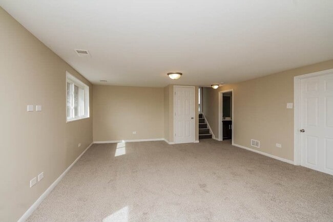 Foto del edificio - 17342 Oriole Ave