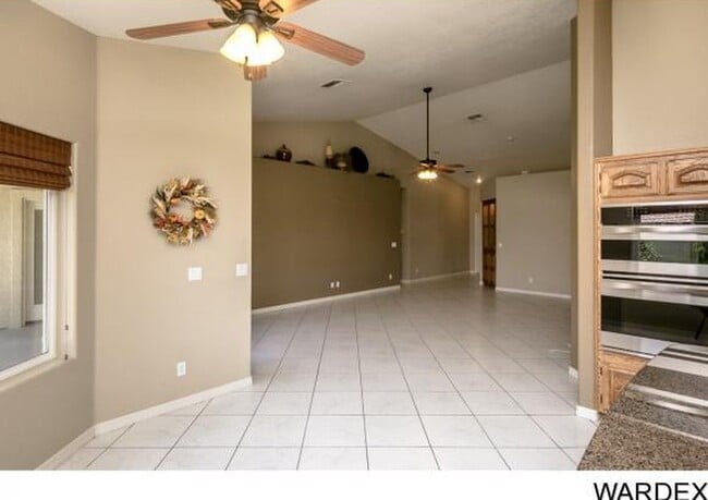 Building Photo - 4 Bedroom House Across from Golf Course! *HOME IS CURRENTLY OCCUPIED, PLEASE DO NOT DISTURB THE T...