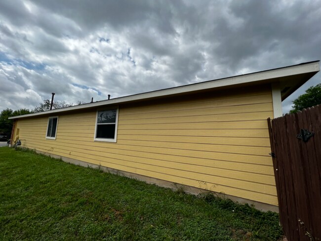 Foto del edificio - 116 Loon Lake Dr