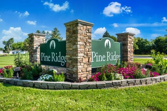 Building Photo - 9356 River Dr