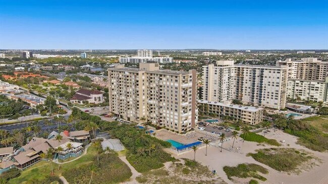 Building Photo - 2000 S Ocean Blvd