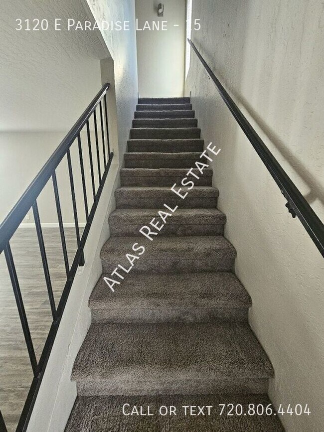 Building Photo - ONE MONTH FREE!!  PHOENIX TOWNHOME WITH PR...